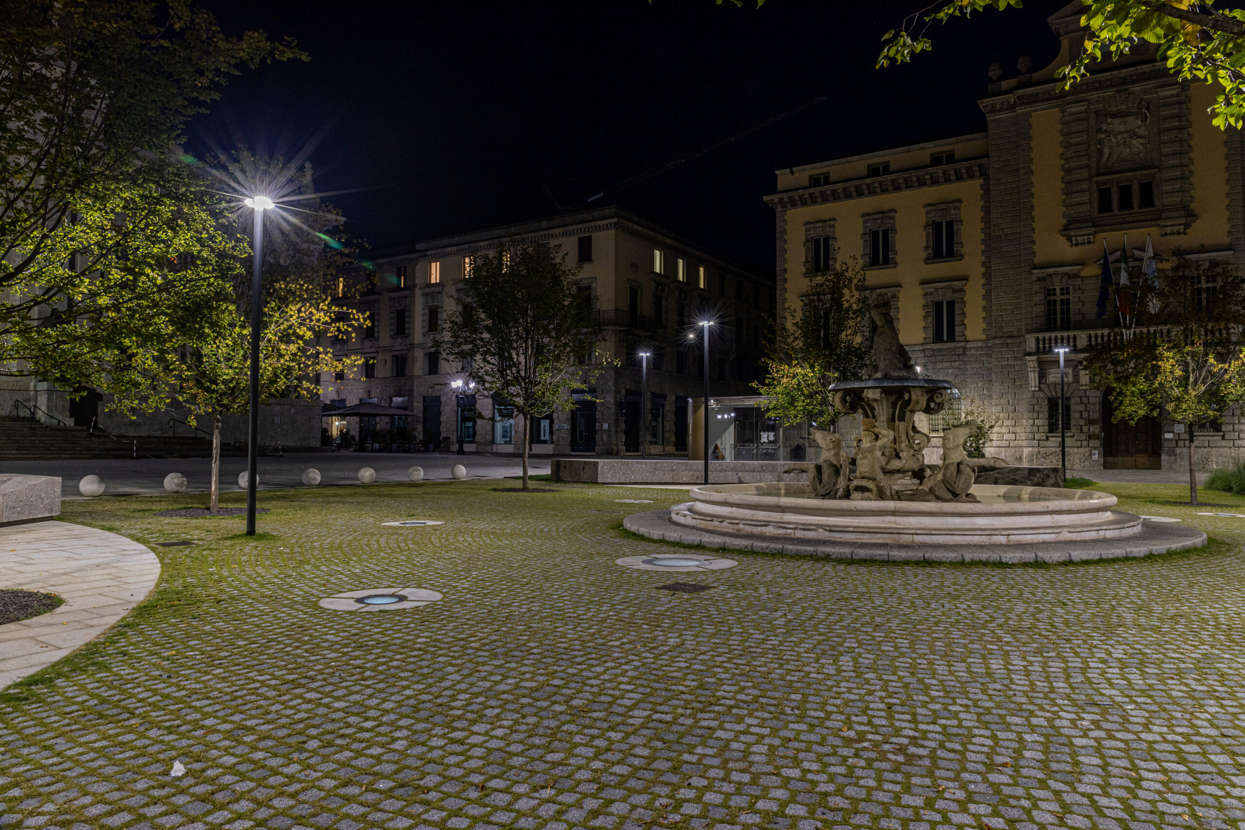 Piazza Dante - Bergamo - Light ConsultingTelmotor S.p.a.