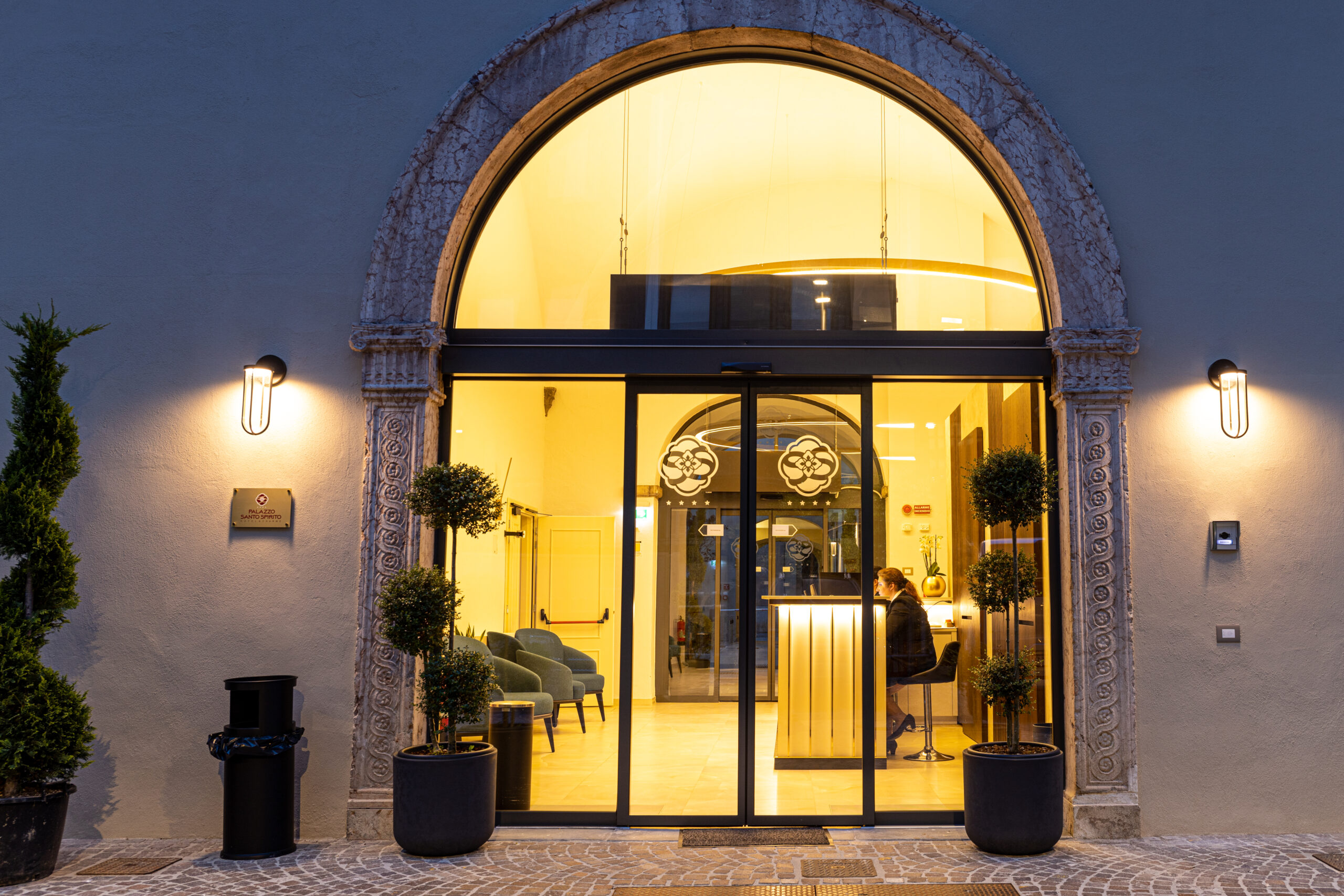 illuminazione hotel santo spirito
