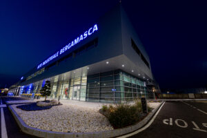 illuminazione interni ed esterni concessionario IVECO