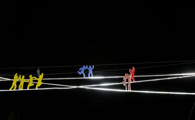 installazione di light art al courmayeur design weekend